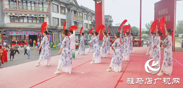 雙節同慶!駐馬店市“驛站華章 舞韻國慶”專場文藝匯演燃情上演