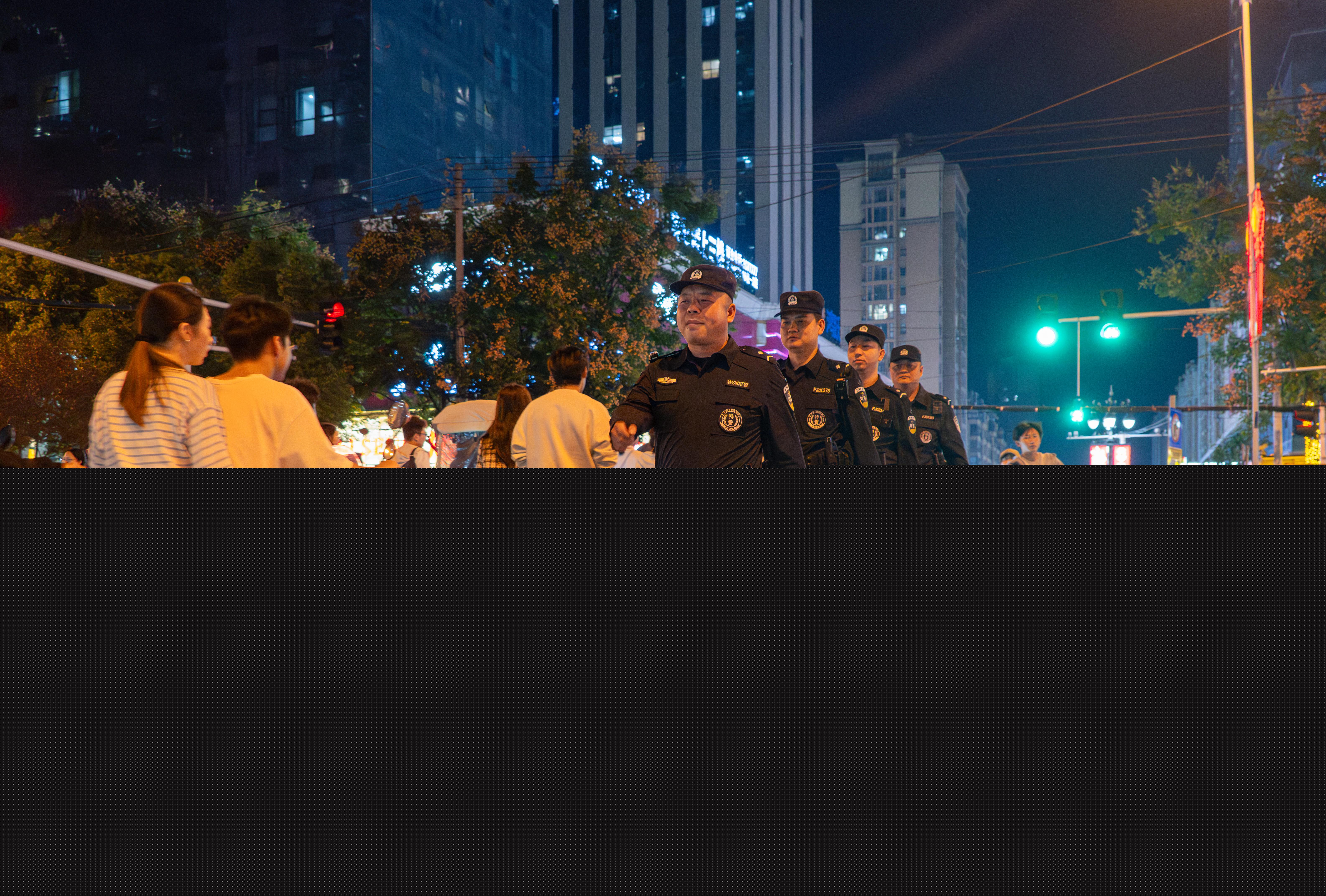 開發(fā)區(qū):國慶“警色”濃，忠誠護平安