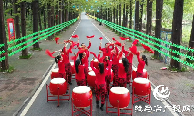 泌陽縣銅山湖景區國慶文藝活動精彩紛呈 