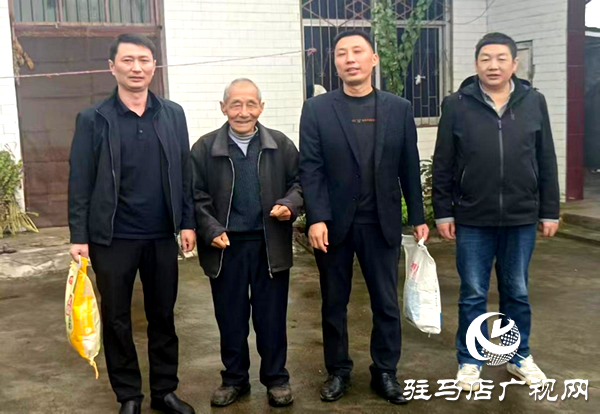 遂平縣窗戶臺村:中秋國慶送溫暖 駐村幫扶暖人心