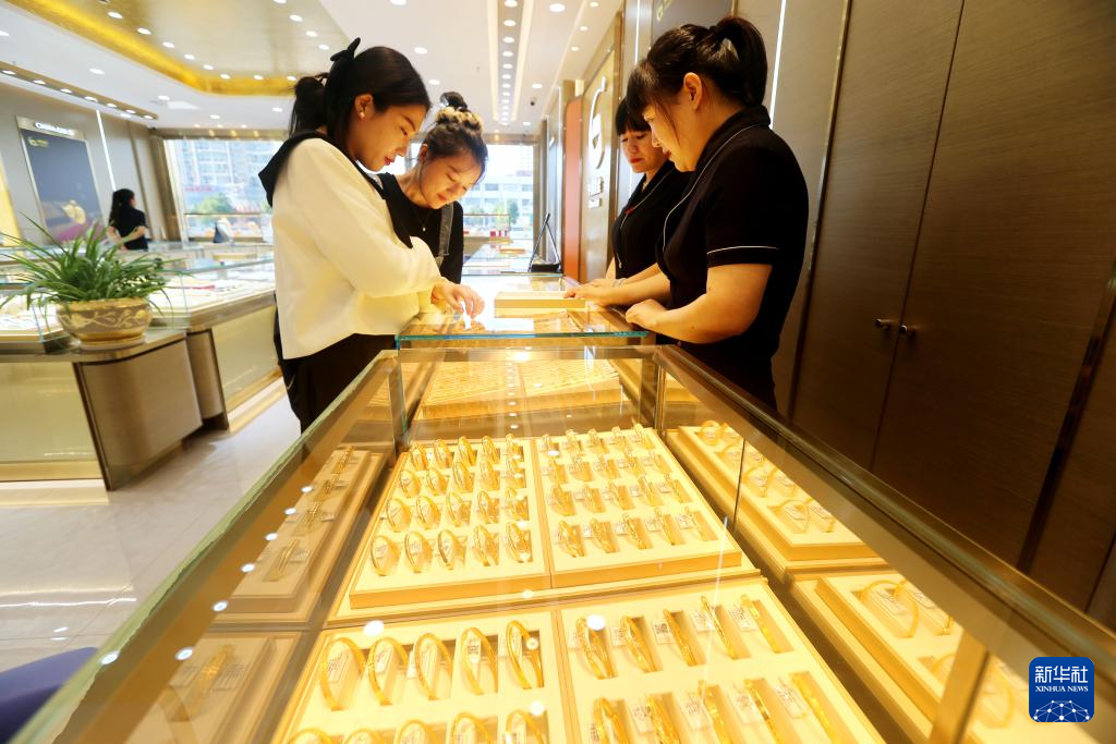 金價再創歷史新高