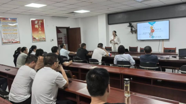 覆蓋6家單位,惠及275人! 9月,駐馬店市總工會職工心理大課堂 7場活動解鎖職場人健康“心”知識