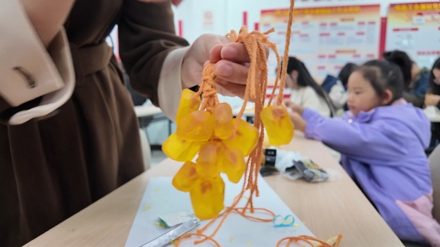 駐馬店市總工會舉辦周末公益課桂花葡萄香皂制作活動