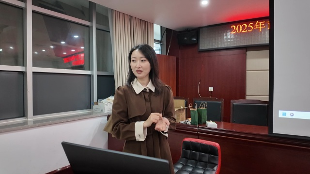 駐馬店市總工會舉辦周末公益課桂花葡萄香皂制作活動