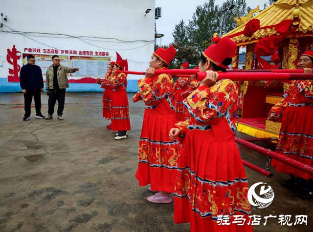 平輿縣:花轎“抬”出振興路 非遺產(chǎn)業(yè)沖刺“全年紅”