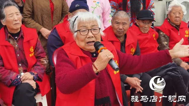 泌陽縣:曲劇專場送溫情 敬老愛老暖人心