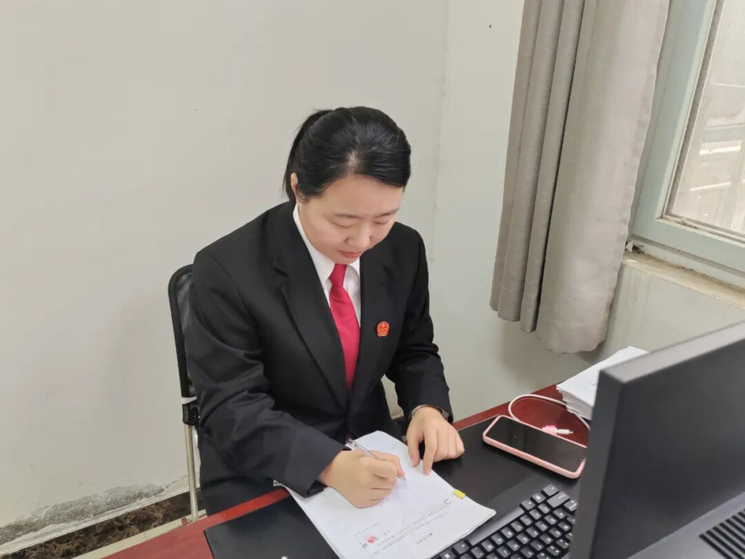 扎根基層法庭的100天：一名法院新人的淬煉之路