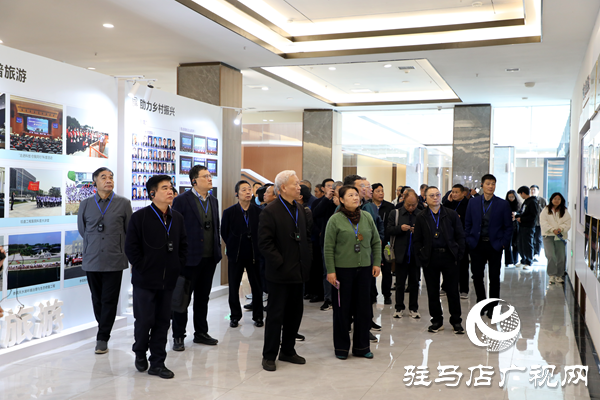 漯河市老科協赴平輿縣壩道工程醫院開展考察交流活動