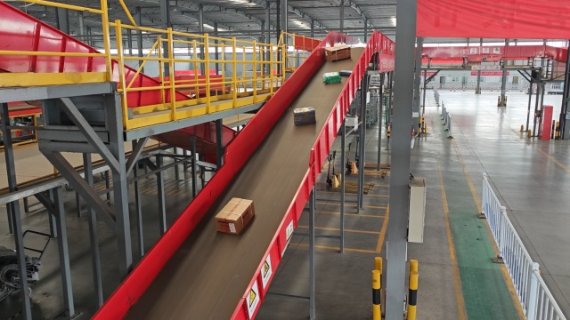 駐馬店郵政快遞體系升級迅速 暢通物流賦能經濟高質量發展