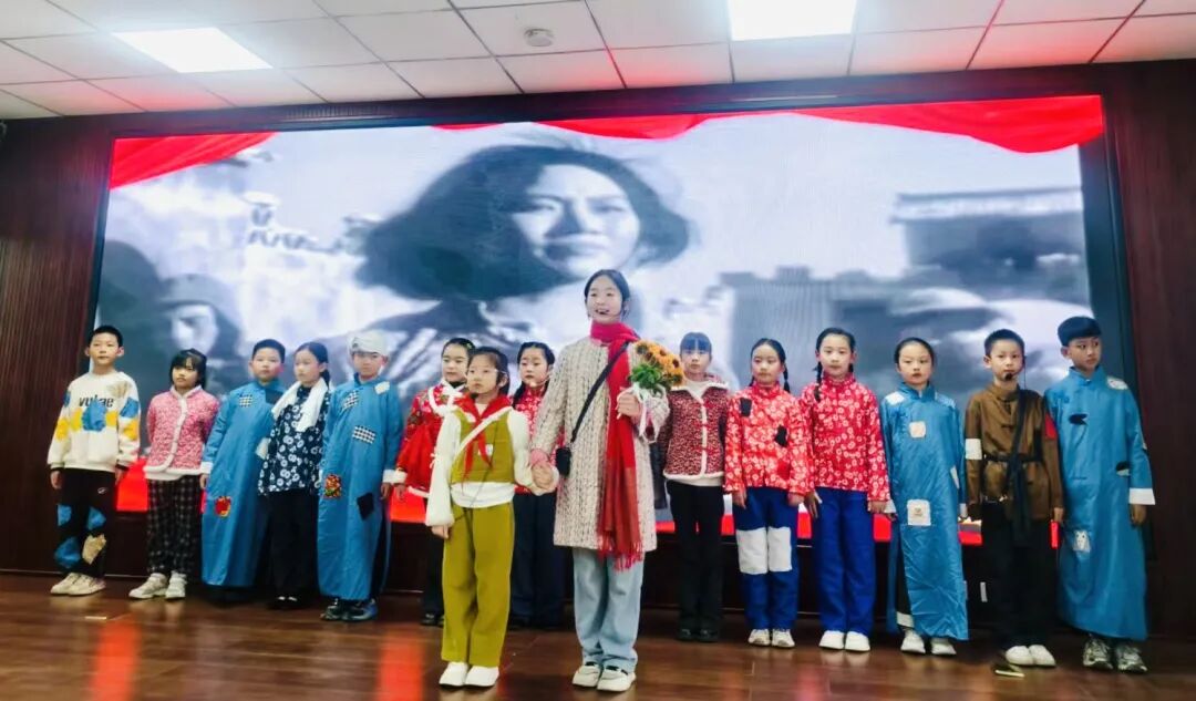  駐馬店市第六小學開展紅帆映經典 課本“劇”精彩--課本劇展演