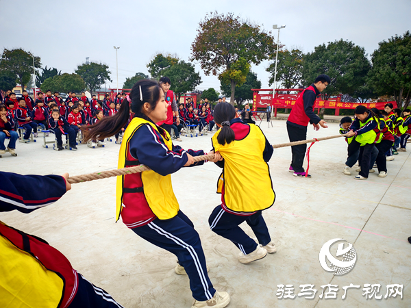 2025年“公益體彩快樂操場”體育器材捐贈儀式在平輿縣郭樓一中舉行