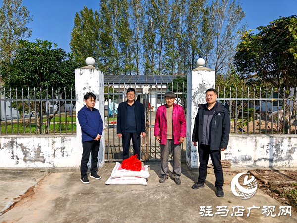 平輿縣十字路鄉：“銀發”黨員守初心，點滴善舉傳遞人間溫暖