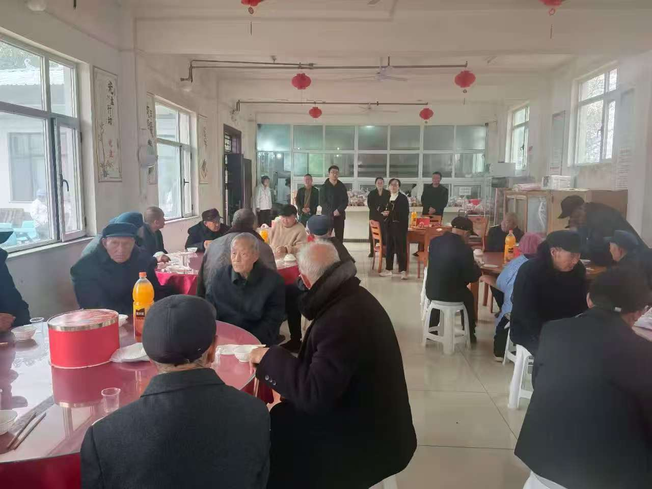 遂平縣槐樹鄉舉辦 “我們的節日·重陽節--餃子宴”活動