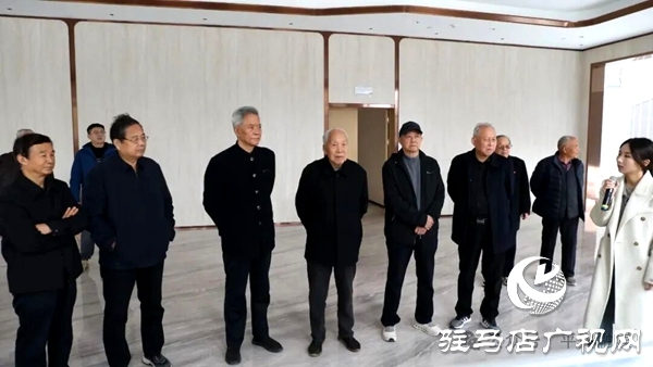 平輿縣政協組織離退休老干部開展重陽節項目視察活動