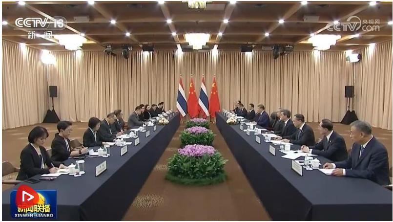 習近平會見泰國總理阿努廷