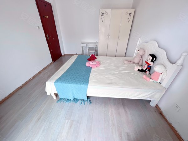 房屋租賃期間，室內物品損壞誰擔責