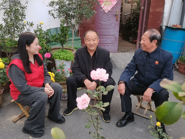  ?????驛城區(qū)西園街道文明路社區(qū)：巾幗暖心護(hù)夕陽 筑牢社區(qū)養(yǎng)老服務(wù)網(wǎng)