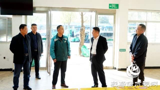 關(guān)懷暖一線 奮戰(zhàn)“雙十一” ——駐馬店市郵政分公司為基層員工加油鼓勁