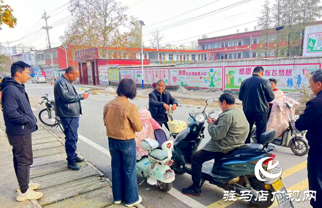 確山縣留莊鎮:敲門宣講送醫保 應保盡保暖民心