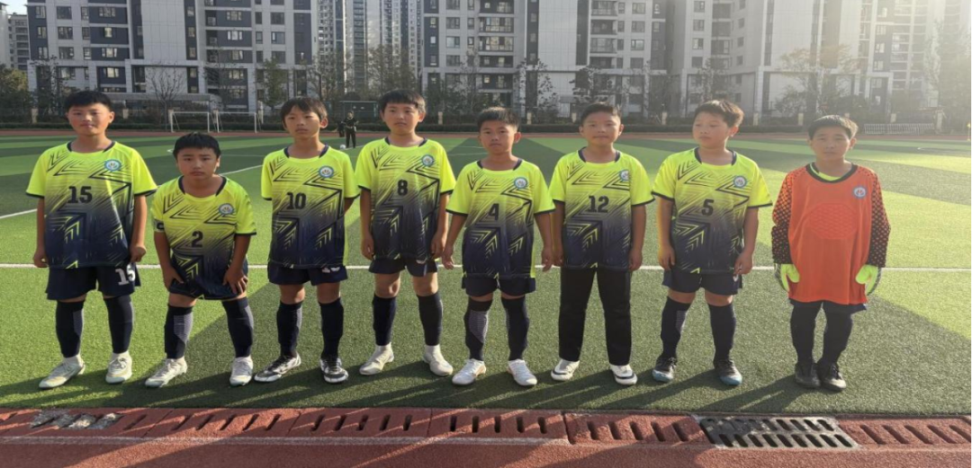 綠茵競風采 拼搏鑄華章——駐馬店市第五十一小學第九屆“市長杯”校園足球聯賽賽后紀實