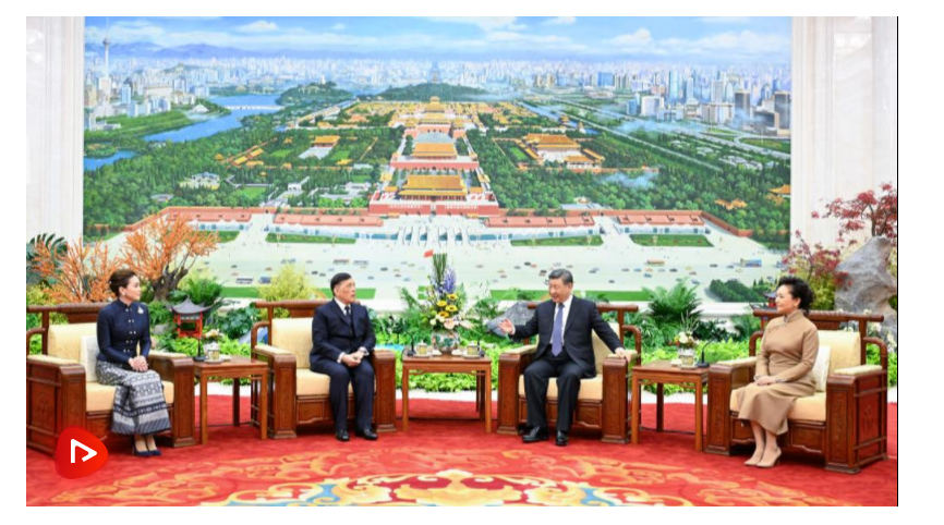 習近平會見泰國國王哇集拉隆功