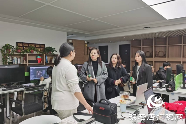 試水跨境貿易 黃淮學院外國語學院學子闖出創業新天地