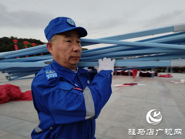 寒風中的“逆行”擔當!天中救援隊緊急馳援 護航退役軍人招聘會如期舉行