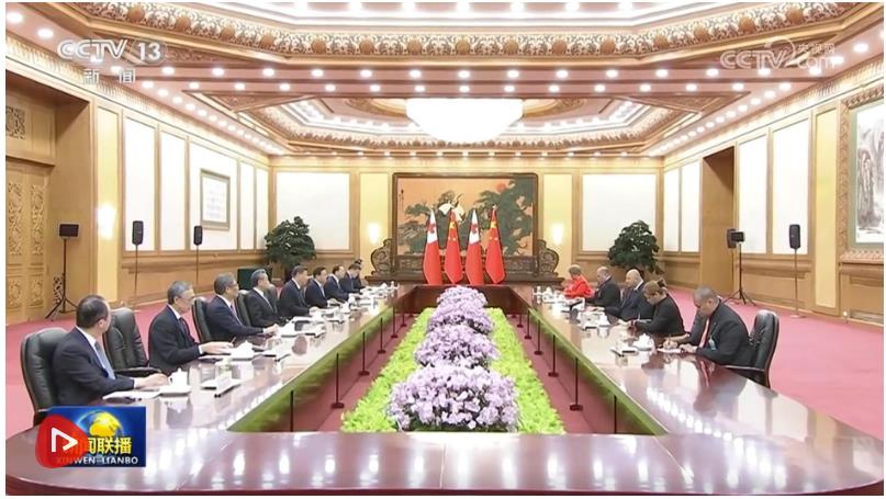 習近平會見湯加國王圖普六世