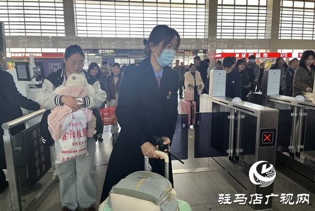 農(nóng)加會(huì)開(kāi)幕在即 駐馬店西站全面“備戰(zhàn)”迎八方來(lái)客