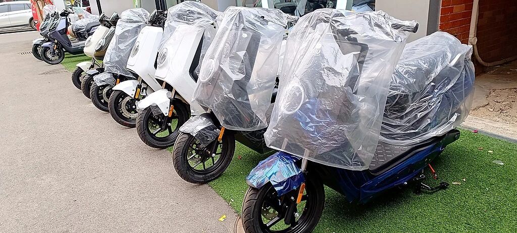 今起,這些電動自行車全面禁售!