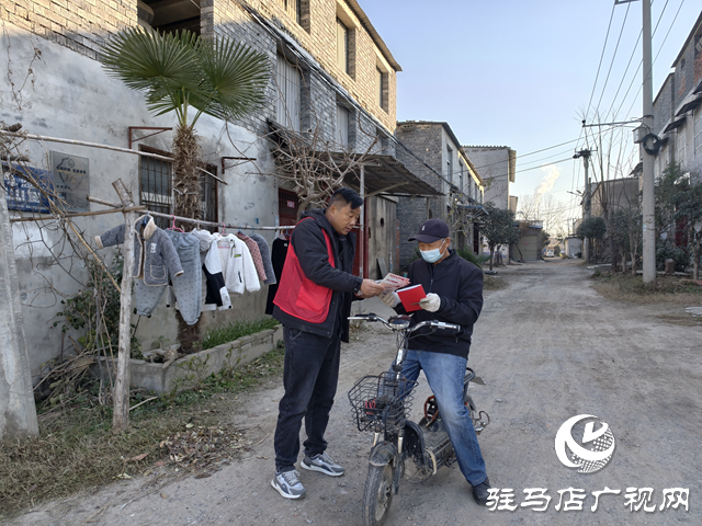 賈莊居委會(huì)開(kāi)展“憲法宣傳暖人心”活動(dòng)