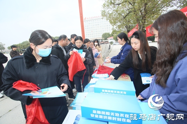 高新區(qū)舉辦“12?4”國家憲法日宣傳活動