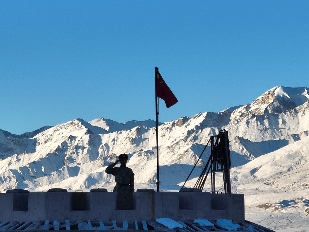 他們站立的地方，就是中國