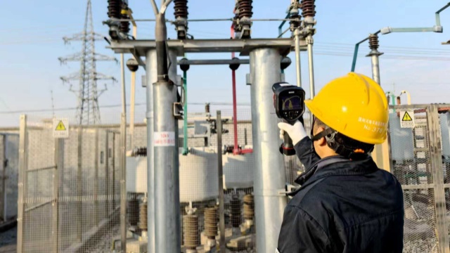 國網(wǎng)平輿縣供電公司:多措并舉迎戰(zhàn)寒潮 確保電網(wǎng)安全穩(wěn)定運行