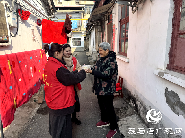 確山縣盤龍街道生產街社區開展 &ldquo;情暖冬至，餃香鄰里&rdquo;主題活動